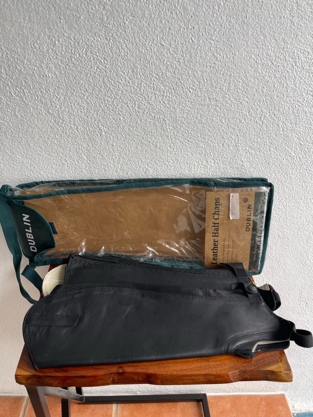 Woman’s  Black Leather Half Chaps